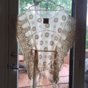 Rye TOP-- LACE OVERLAY M/L--NEVER WORN